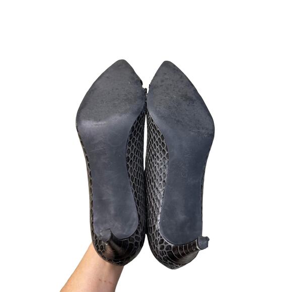 Calvin Klein Size Tasha Women's Black Snakeskin Pointed Toe Pump Heels 8.5 - Picture 8 of 10